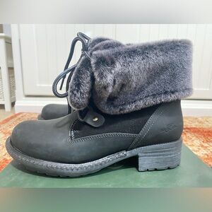 Women’s Overland Sheepskin Fur Lined Black Bootie Size 8.5/39